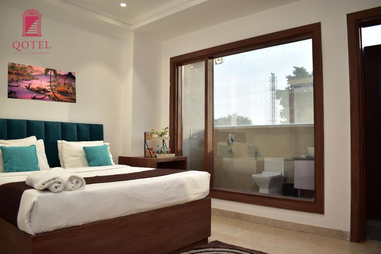 Qotel Hotel Signature Bnb-Ashok Vihar Nuova Delhi Esterno foto